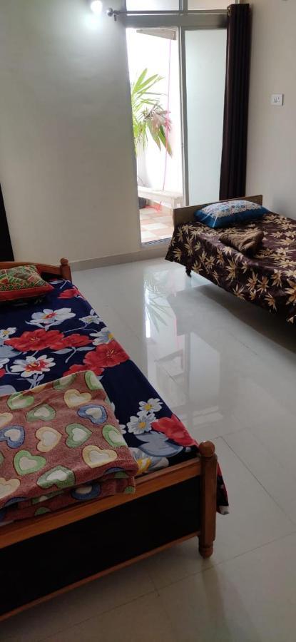 Love & Peace Apartment 贾巴尔普尔 外观 照片